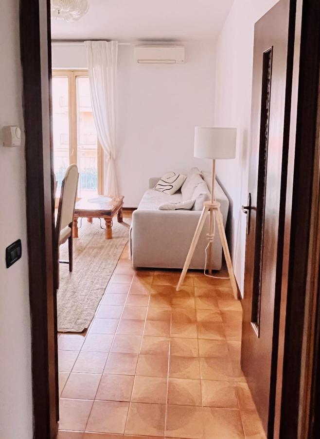 Apartment Al Lago, Torri Del Benaco Ngoại thất bức ảnh