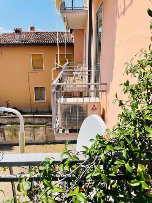 Apartment Al Lago, Torri Del Benaco Ngoại thất bức ảnh
