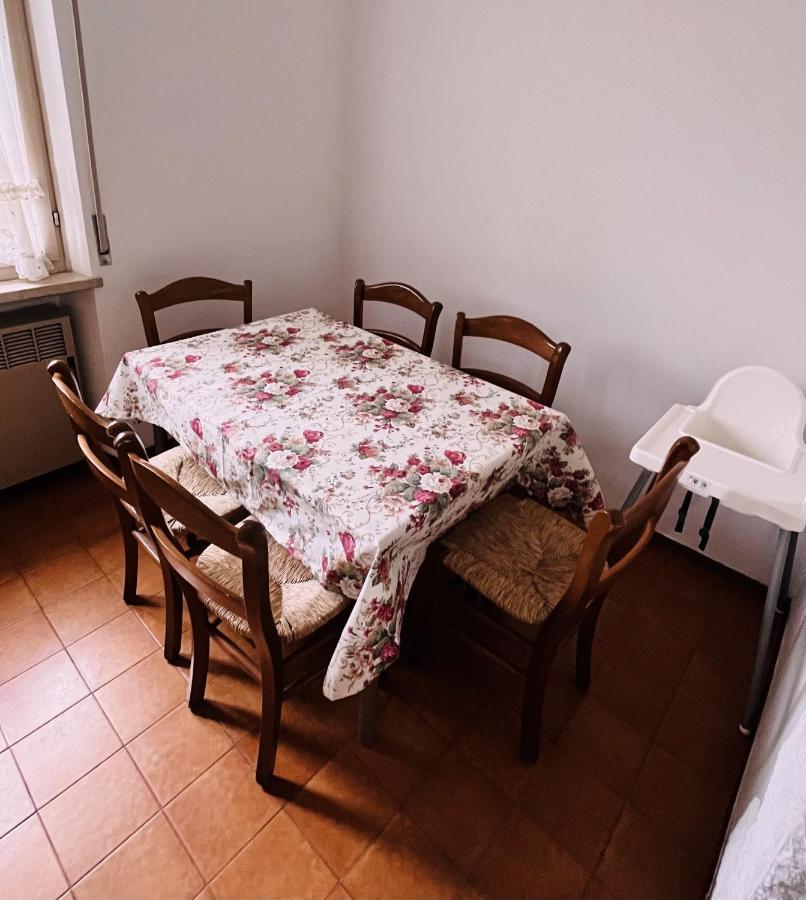 Apartment Al Lago, Torri Del Benaco Ngoại thất bức ảnh