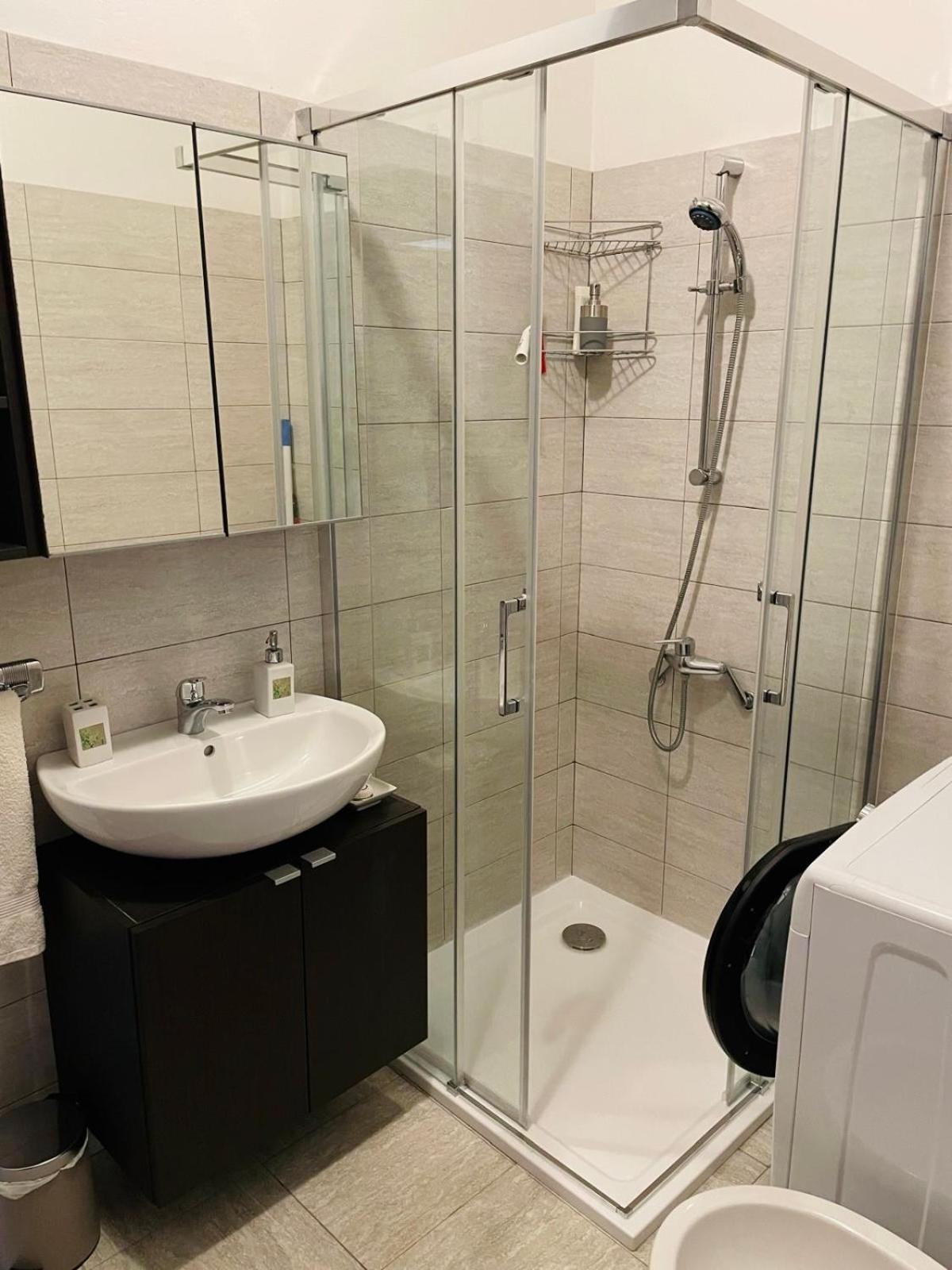 Apartment Al Lago, Torri Del Benaco Ngoại thất bức ảnh